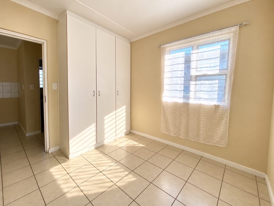 1 Bedroom Property for Sale in Maitland Western Cape